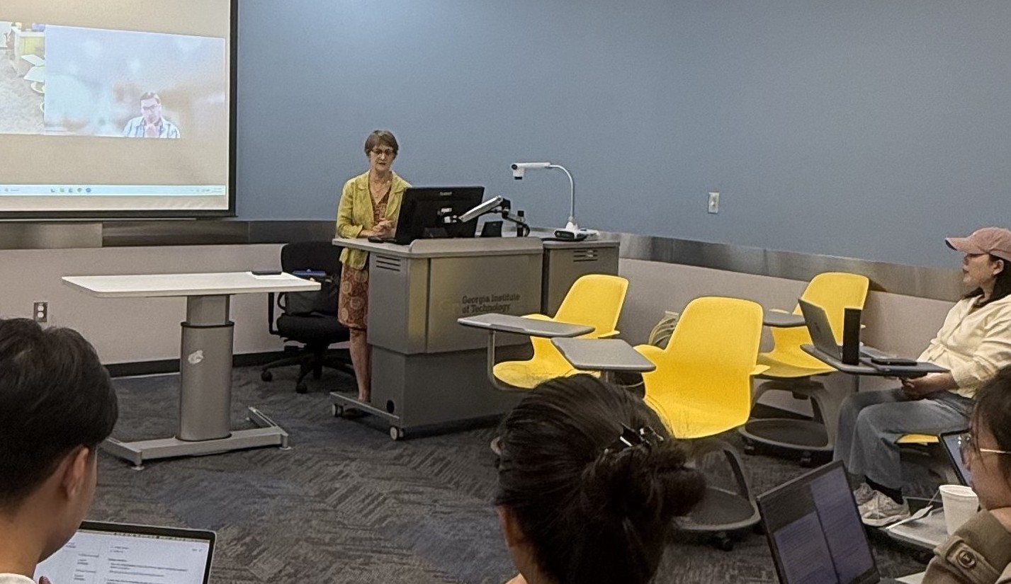 A hybrid class at the Language Institute.